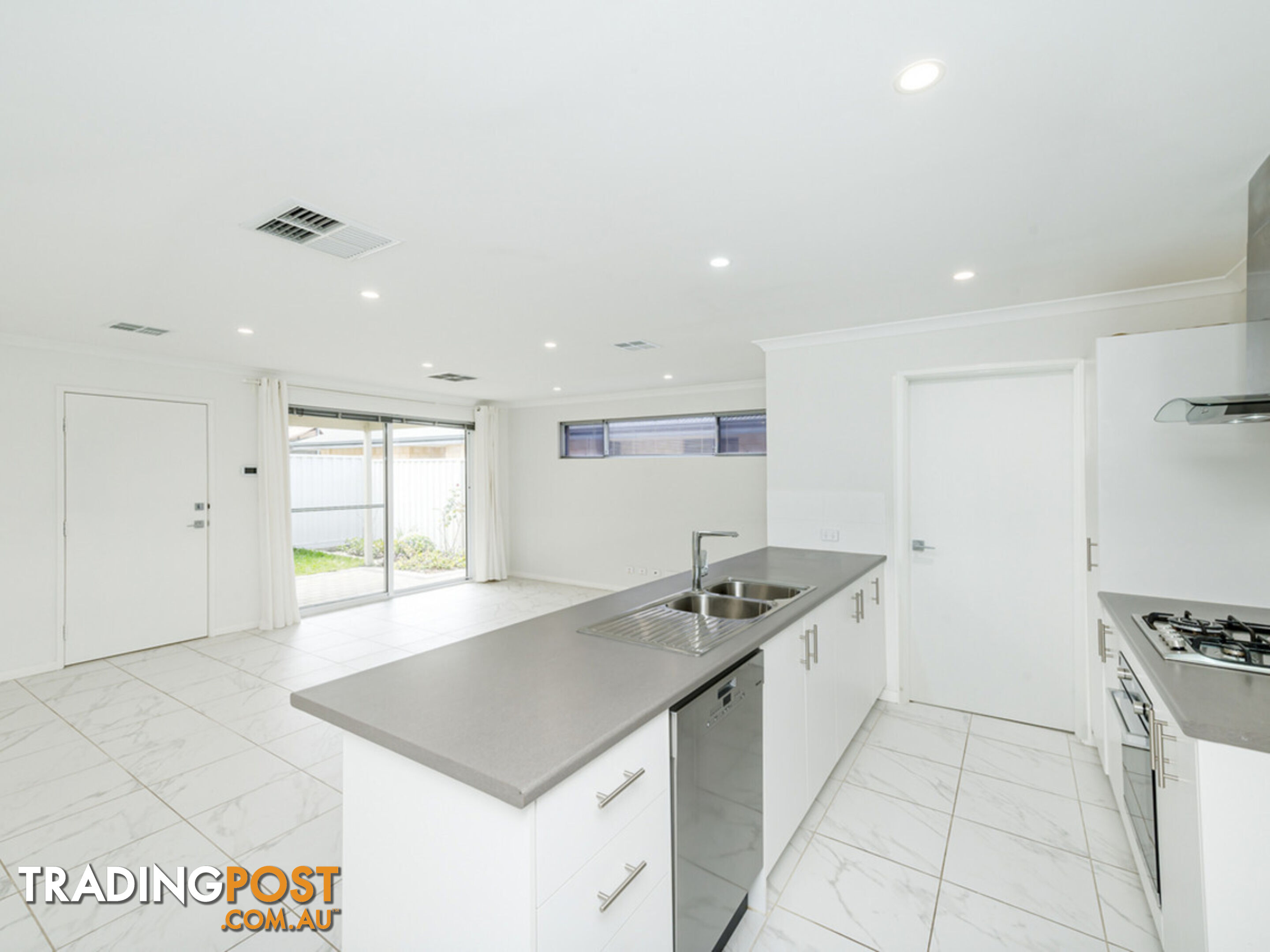 21A Hooson Way WILSON WA 6107