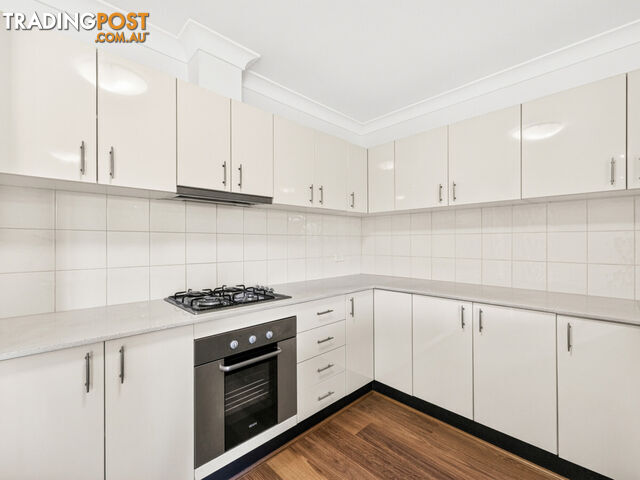 4/104 Brown Street EAST PERTH WA 6004 - photo 5 of 18