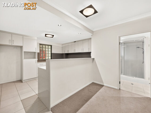 41/18 Wellington Street EAST PERTH WA 6004 - photo 4 of 20