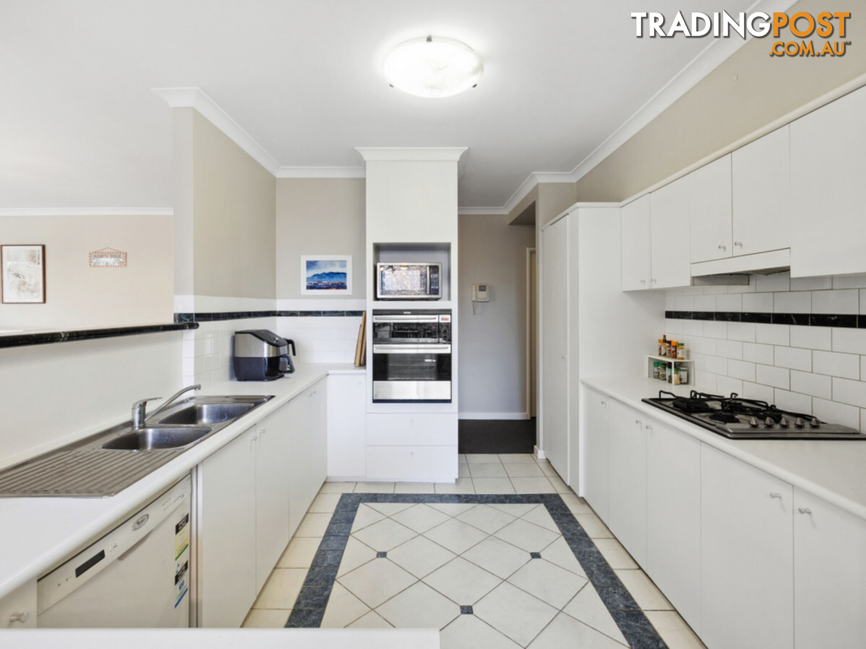 10/24 Constitution Street EAST PERTH WA 6004