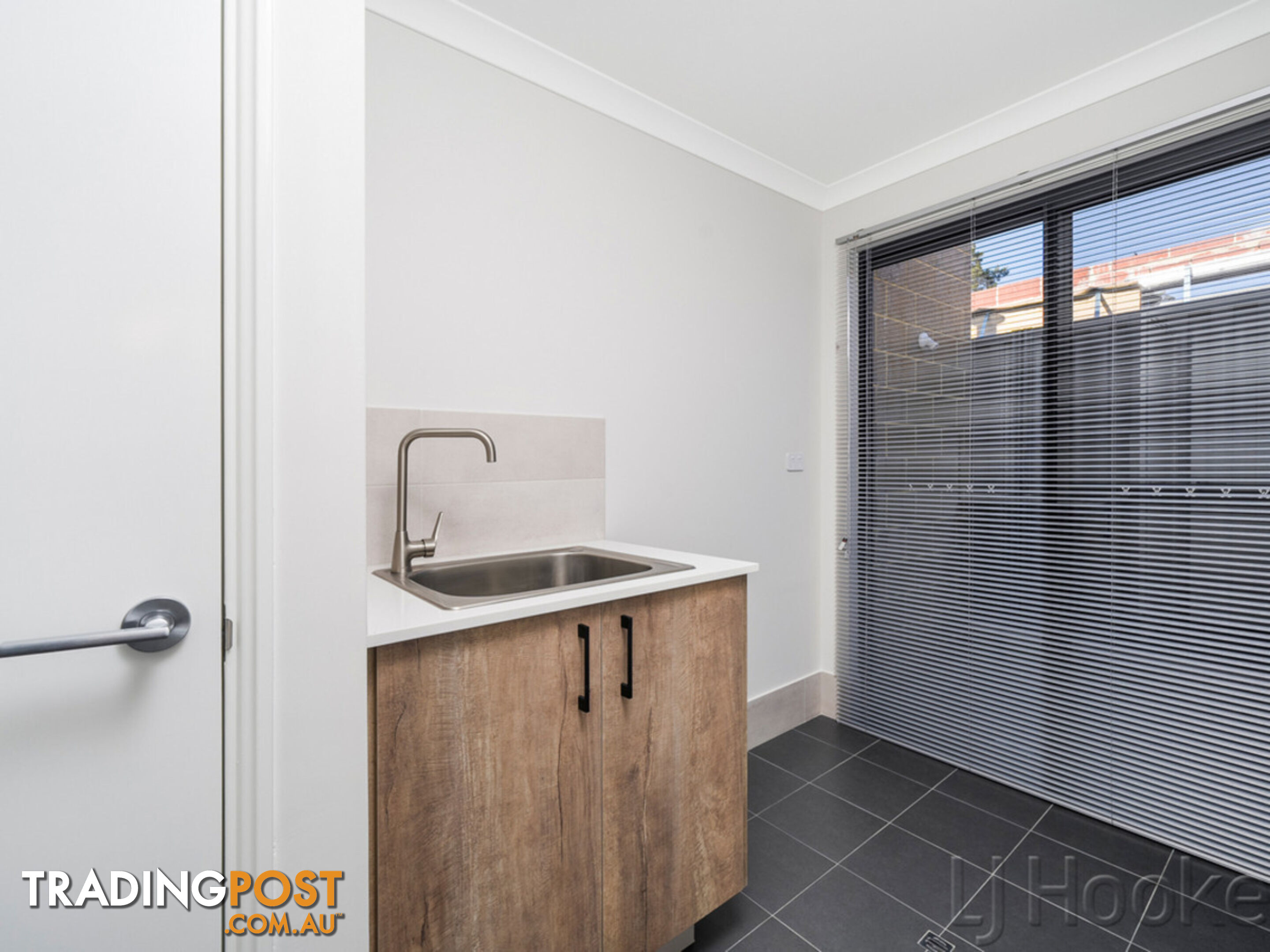 7 Draper Way ELLENBROOK WA 6069