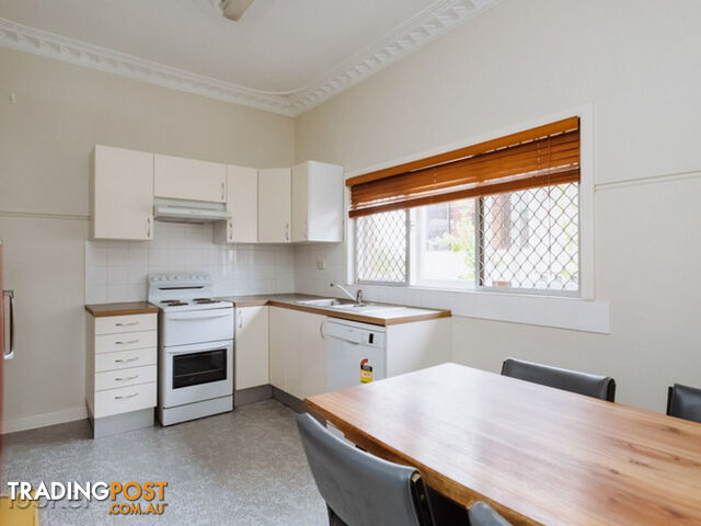 98a Whatley Crescent MAYLANDS WA 6051