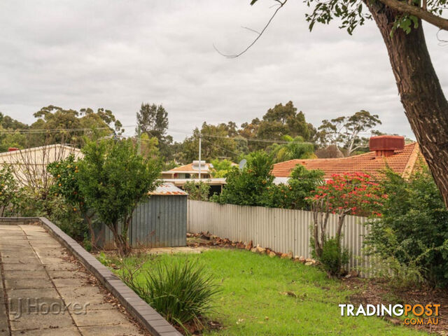 4 Westminster Court ARMADALE WA 6112