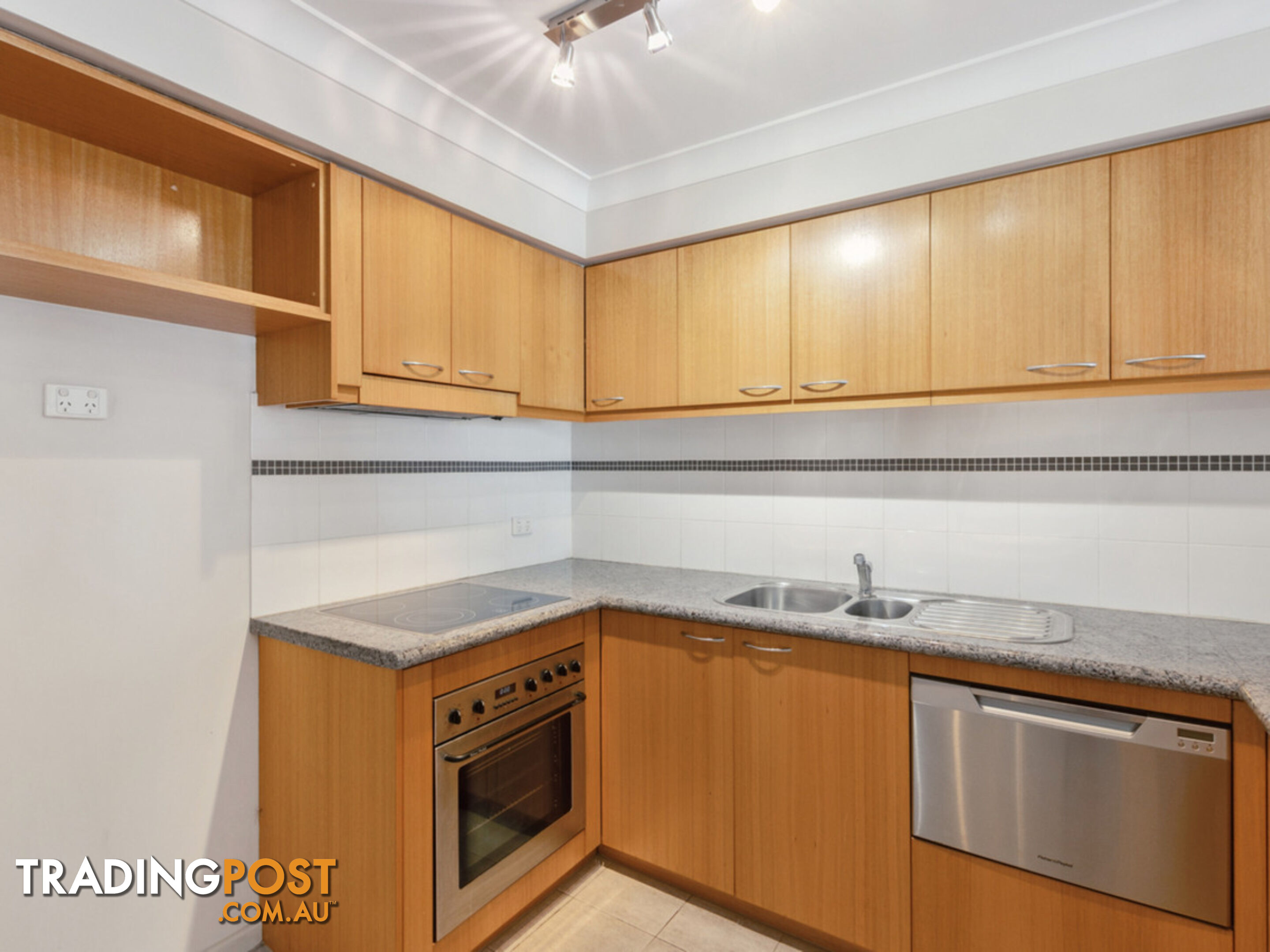 34/128 Mounts Bay Road PERTH WA 6000