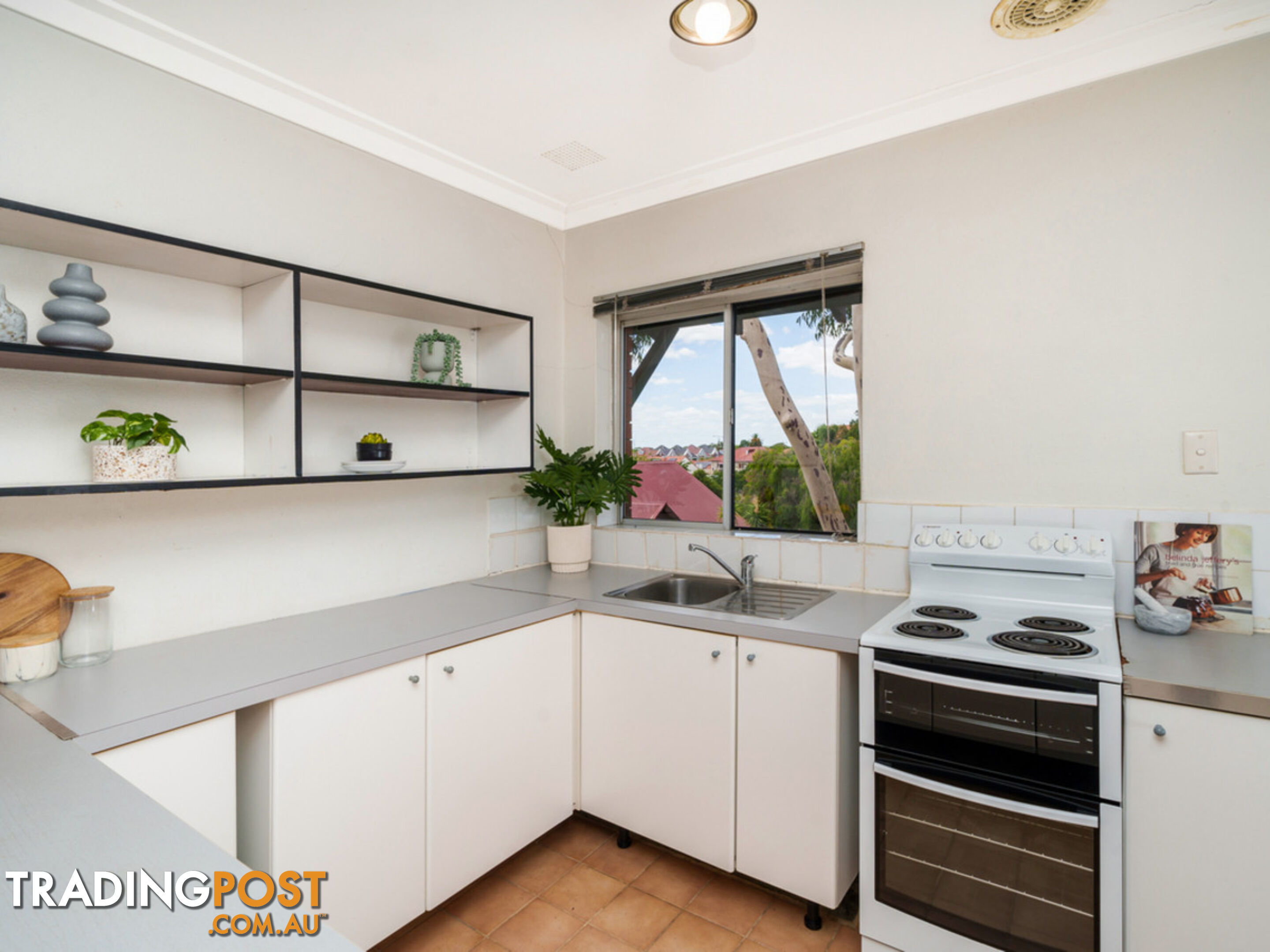 12/78 Second Avenue MOUNT LAWLEY WA 6050