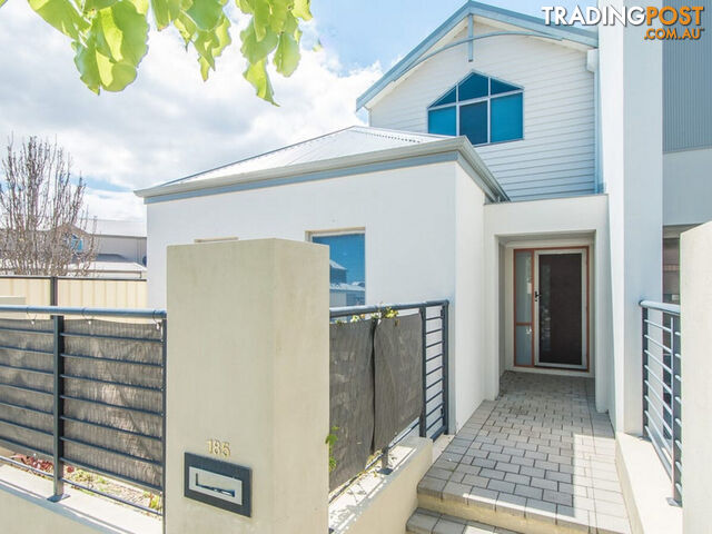 185 Celebration Boulevard CLARKSON WA 6030 - photo 2 of 13