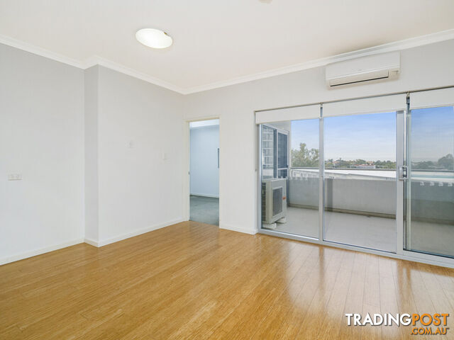 59/2 Rowe Avenue RIVERVALE WA 6103 - photo 4 of 14
