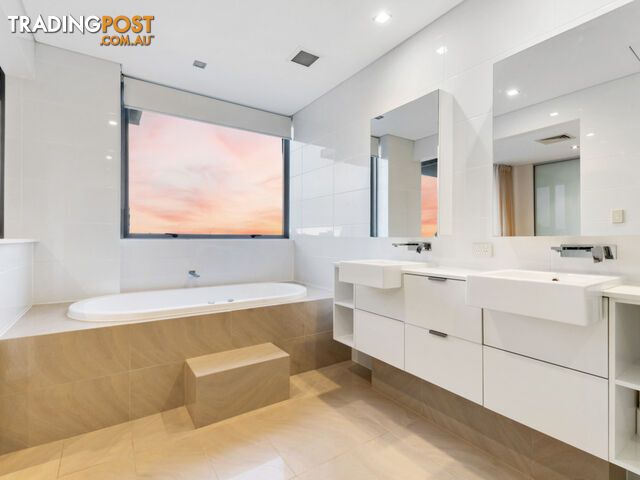 Penthouse 1/47 Tully Road EAST PERTH WA 6004