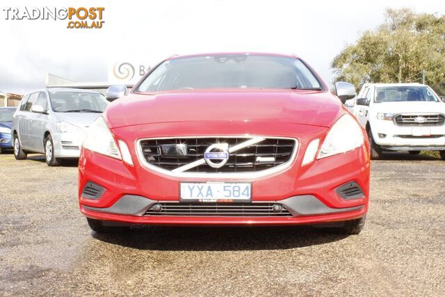 2011 VOLVO V60 T6 R-DESIGN AWD WAGON - photo 2 of 33