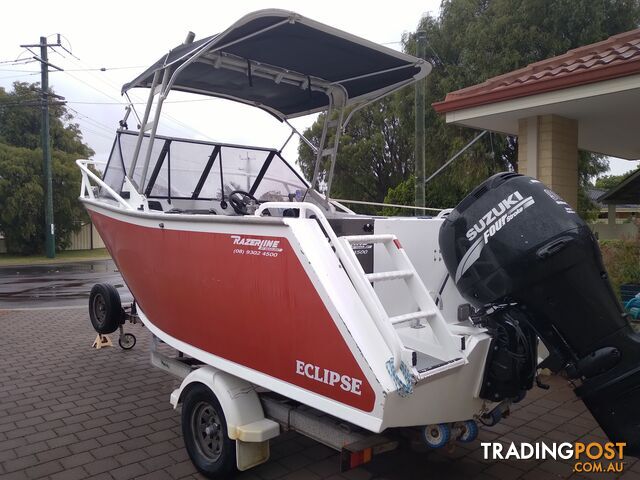 Razerline Eclipse 2004, 4.7 metre with 90HP Suzuki 4 stroke outboard - photo 3 of 3