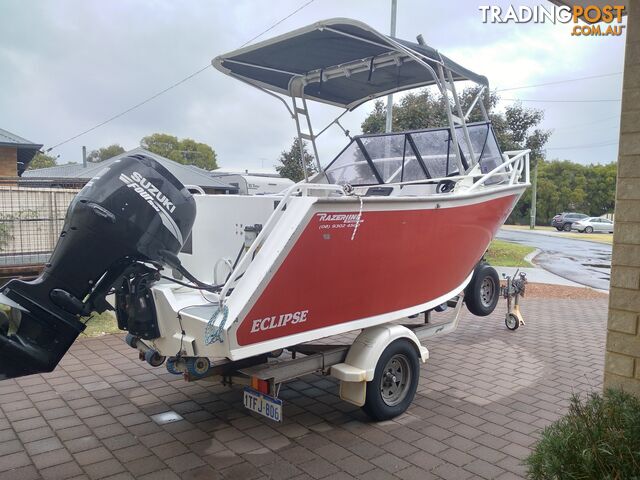 Razerline Eclipse 2004, 4.7 metre with 90HP Suzuki 4 stroke outboard - photo 2 of 3