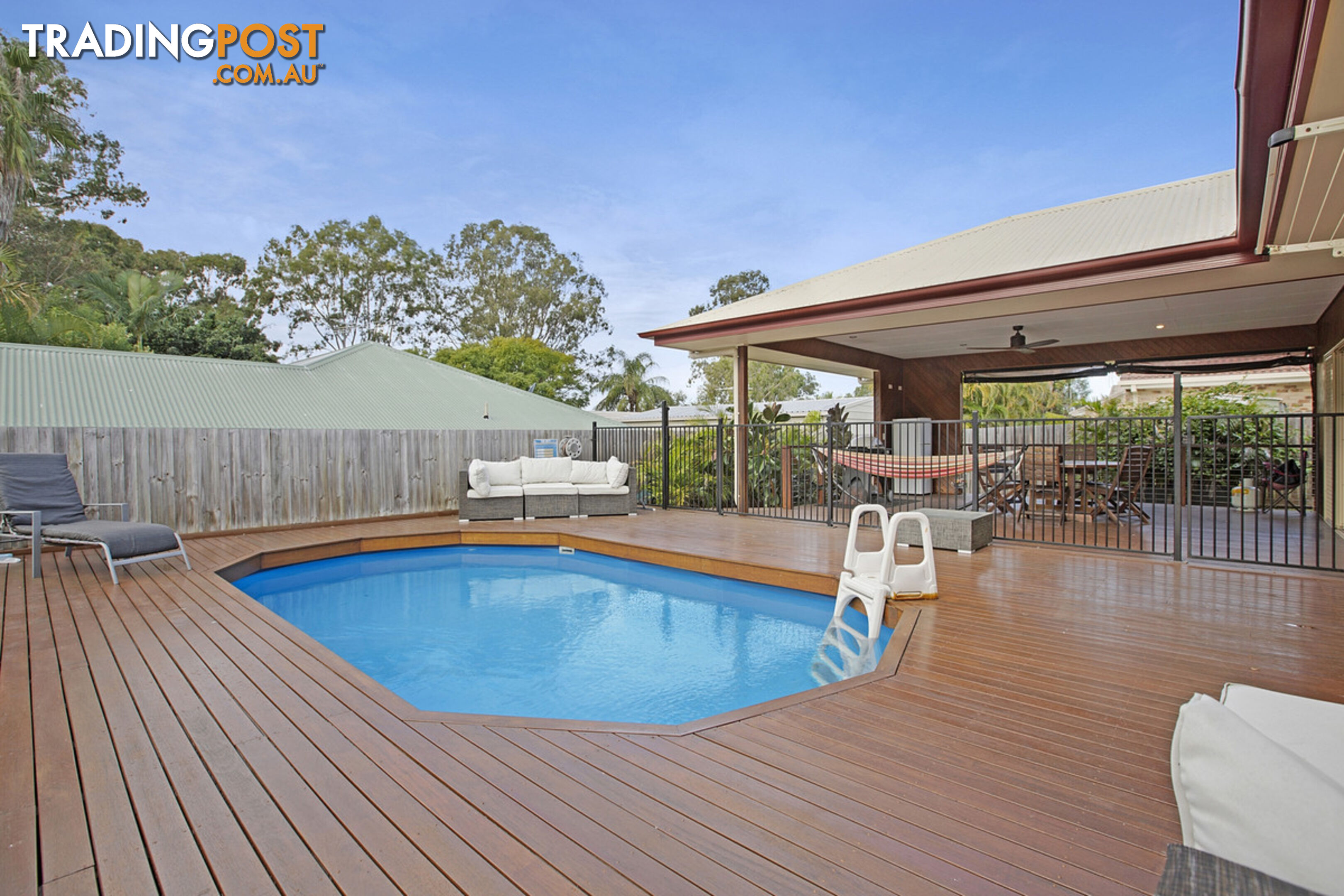 8 Karri Court VICTORIA POINT QLD 4165