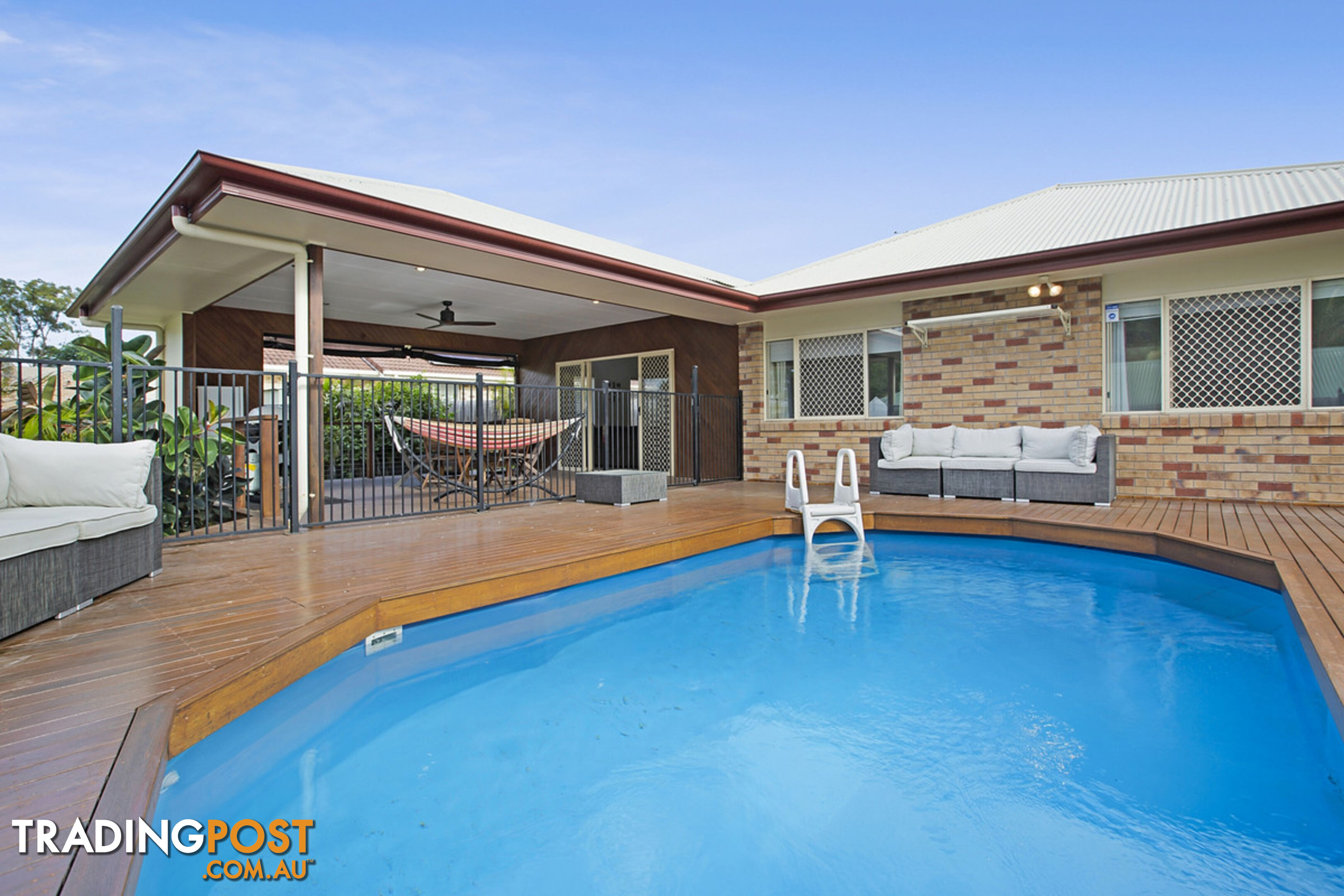 8 Karri Court VICTORIA POINT QLD 4165