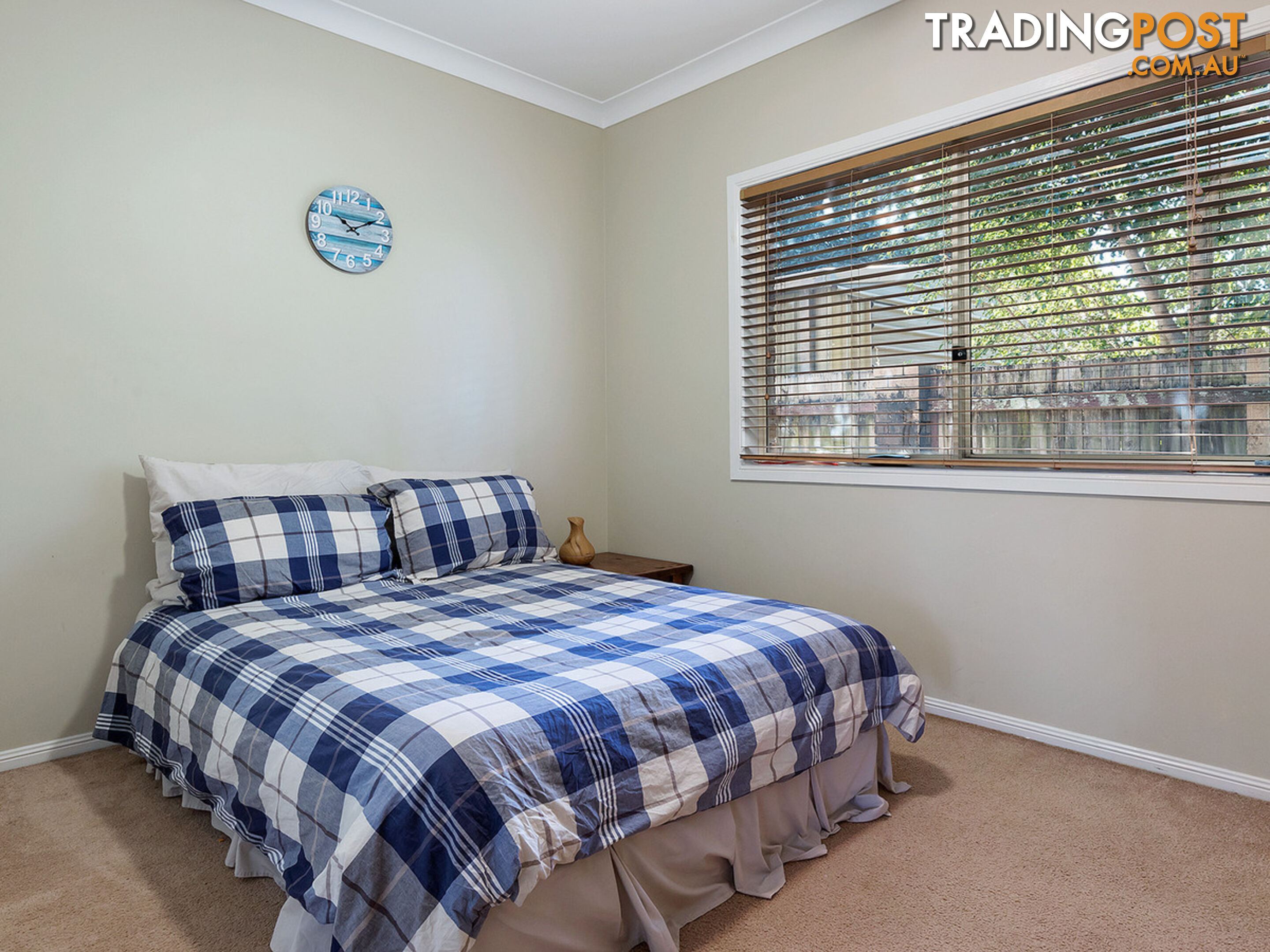 79 Queen Street REDLAND BAY QLD 4165