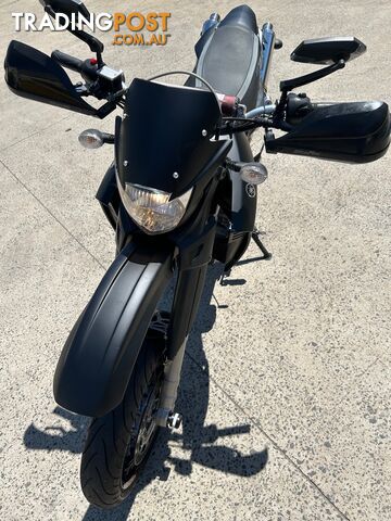 2005 Yamaha XT660X 