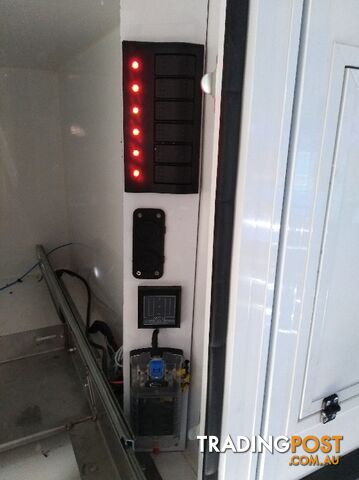 12 volt power systems - photo 4 of 16