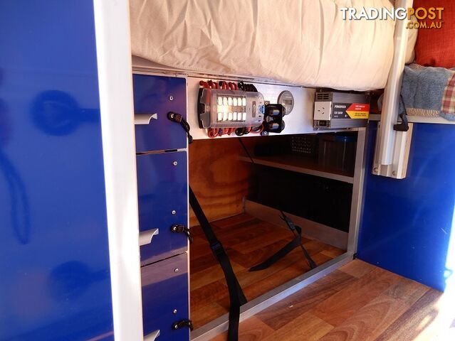 12 volt power systems - photo 5 of 16