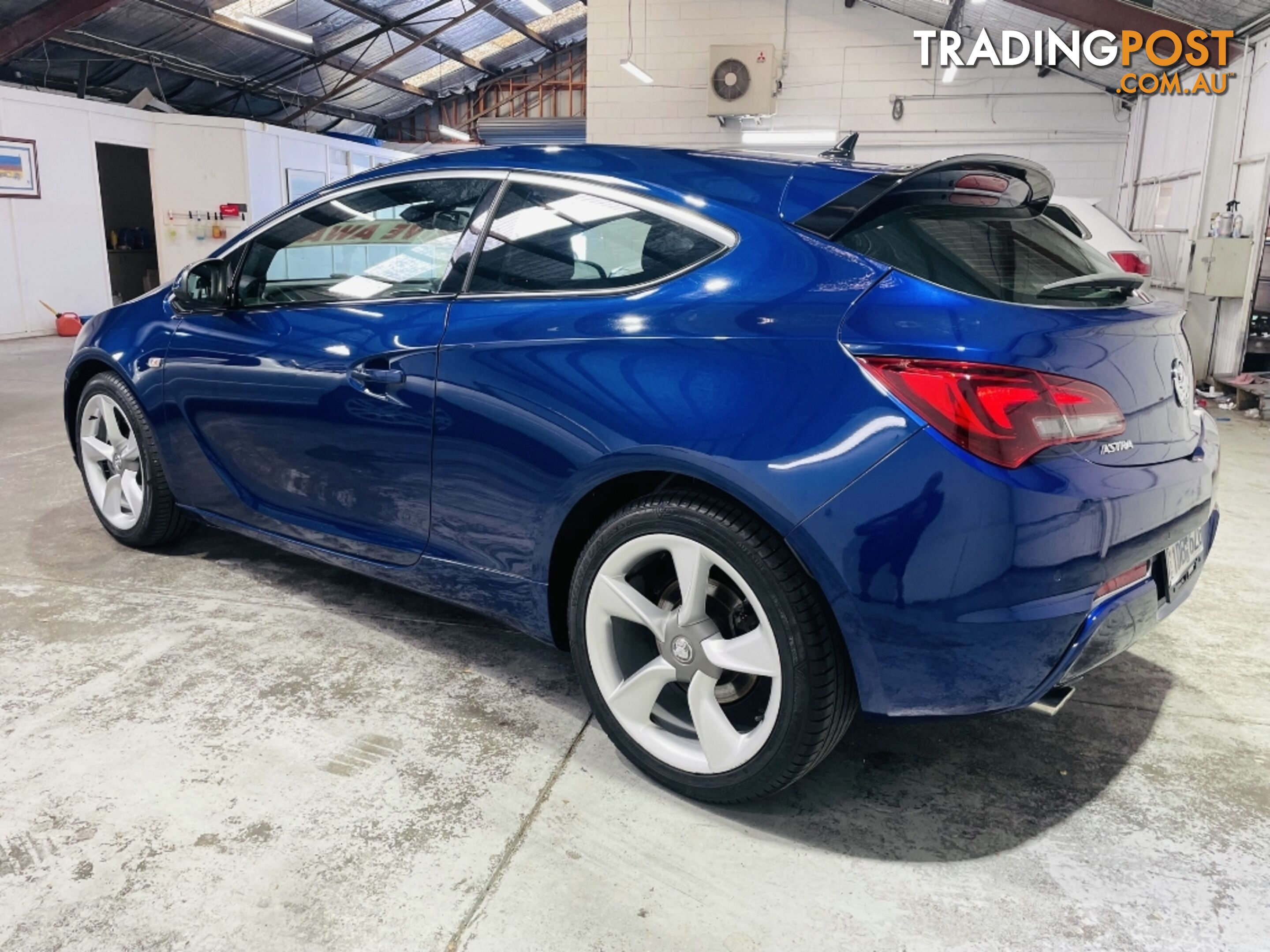 2015  HOLDEN ASTRA GTC Sport PJ MY15.5 HATCHBACK