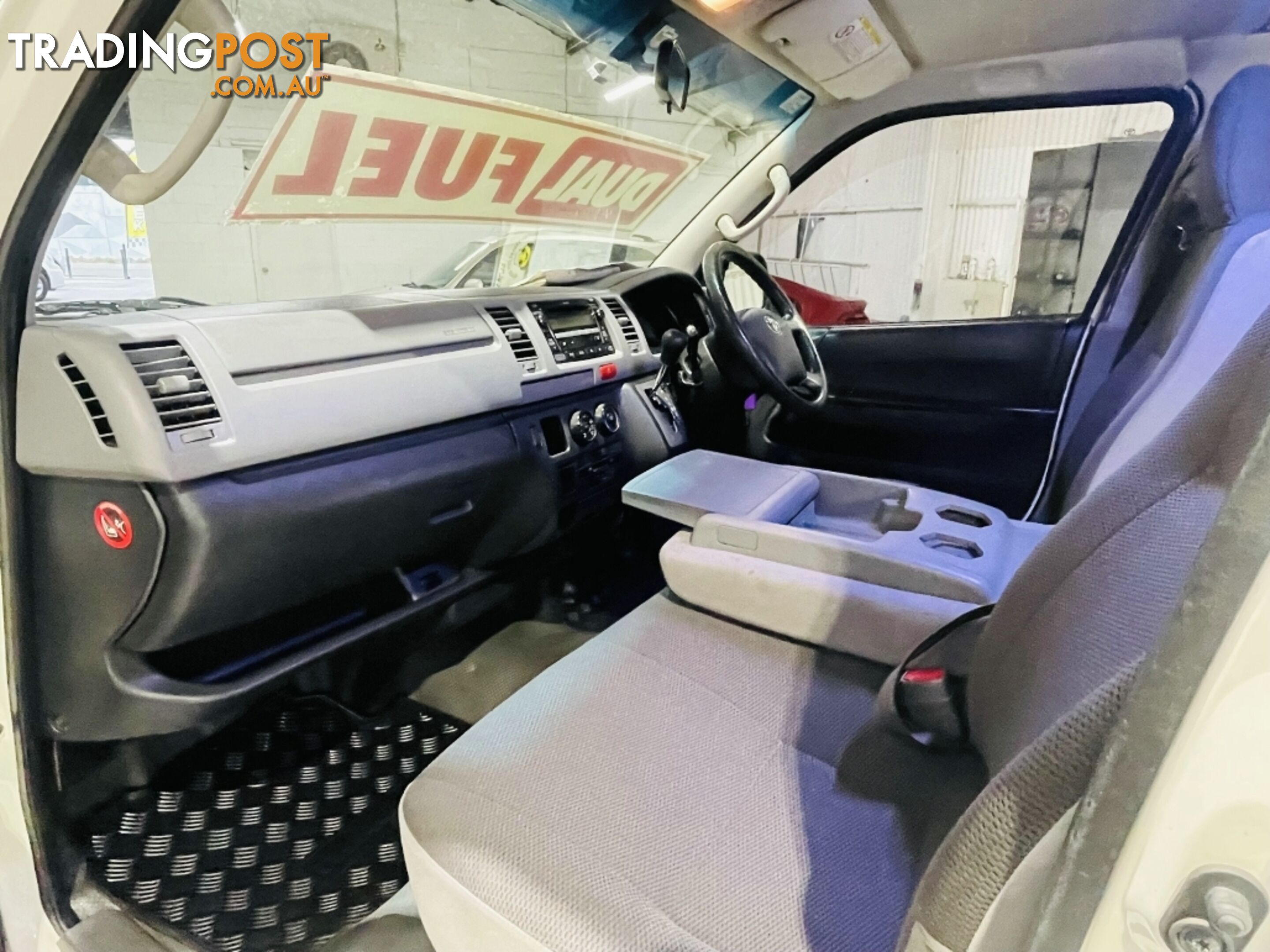 2010  TOYOTA HIACE LONG WHEELBASE TRH201R MY10 VAN