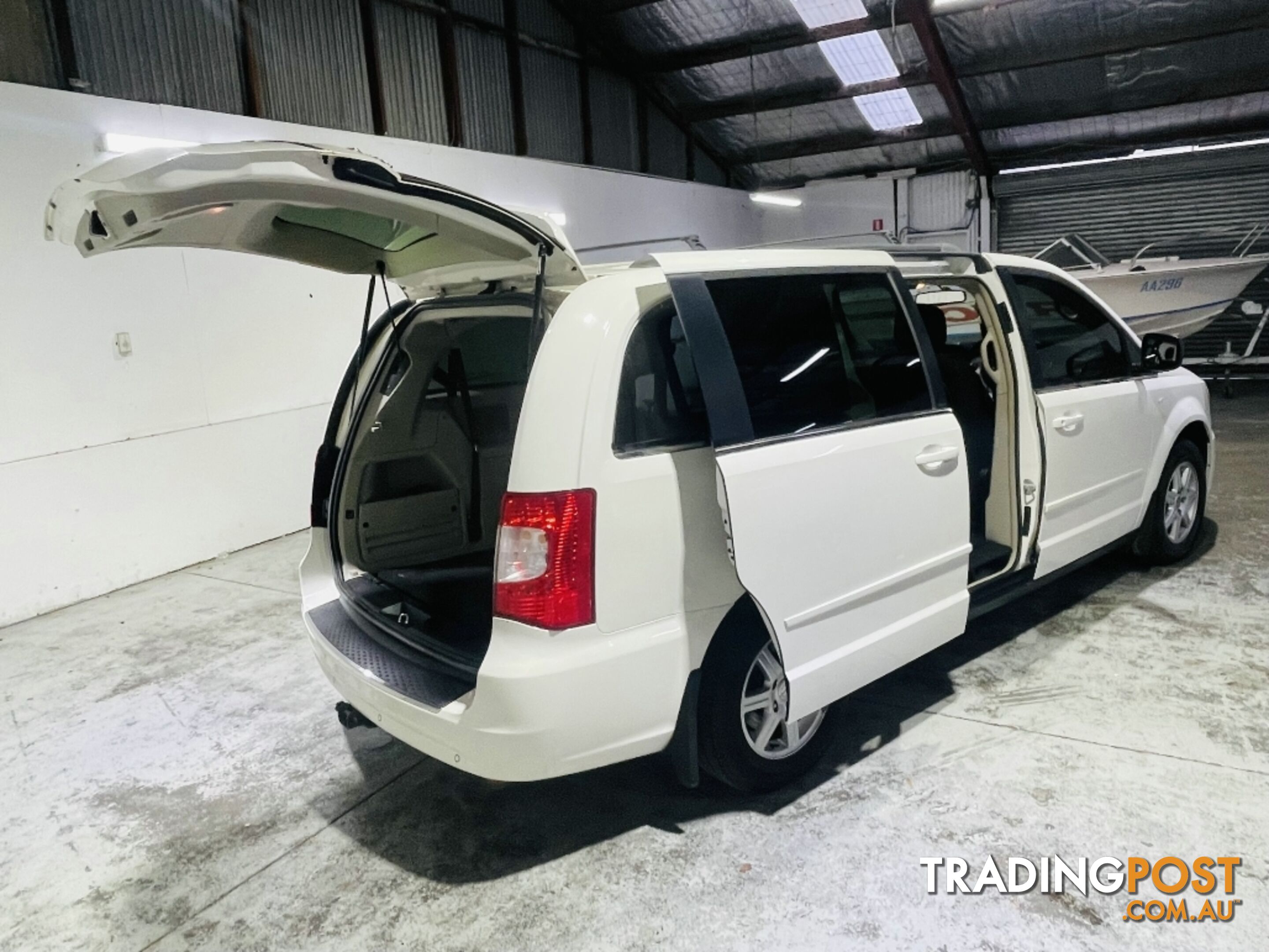 2013  CHRYSLER GRAND VOYAGER LX RT 5TH GEN MY12 WAGON