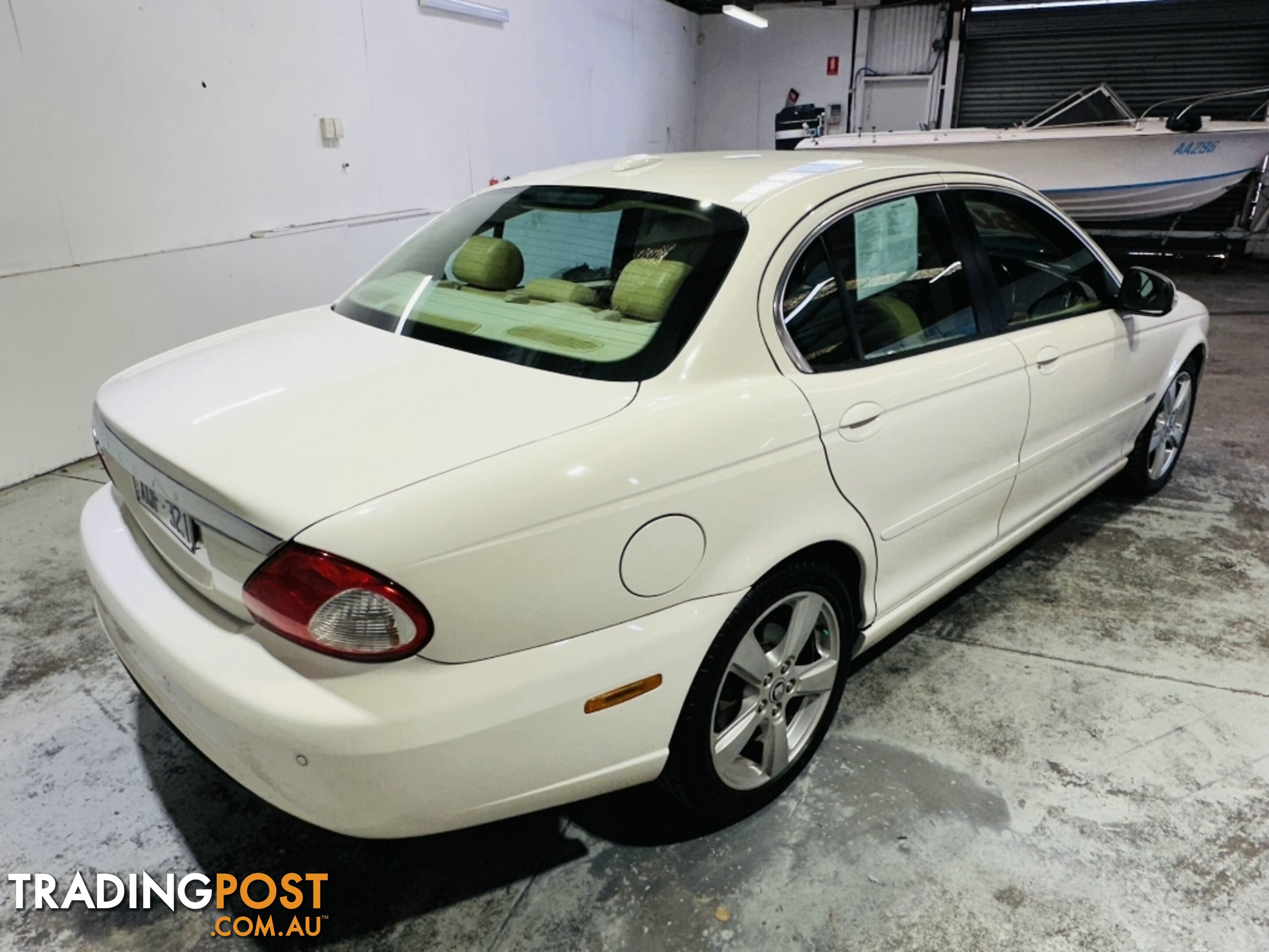 2009  JAGUAR X-TYPE LE X400 MY09 SEDAN