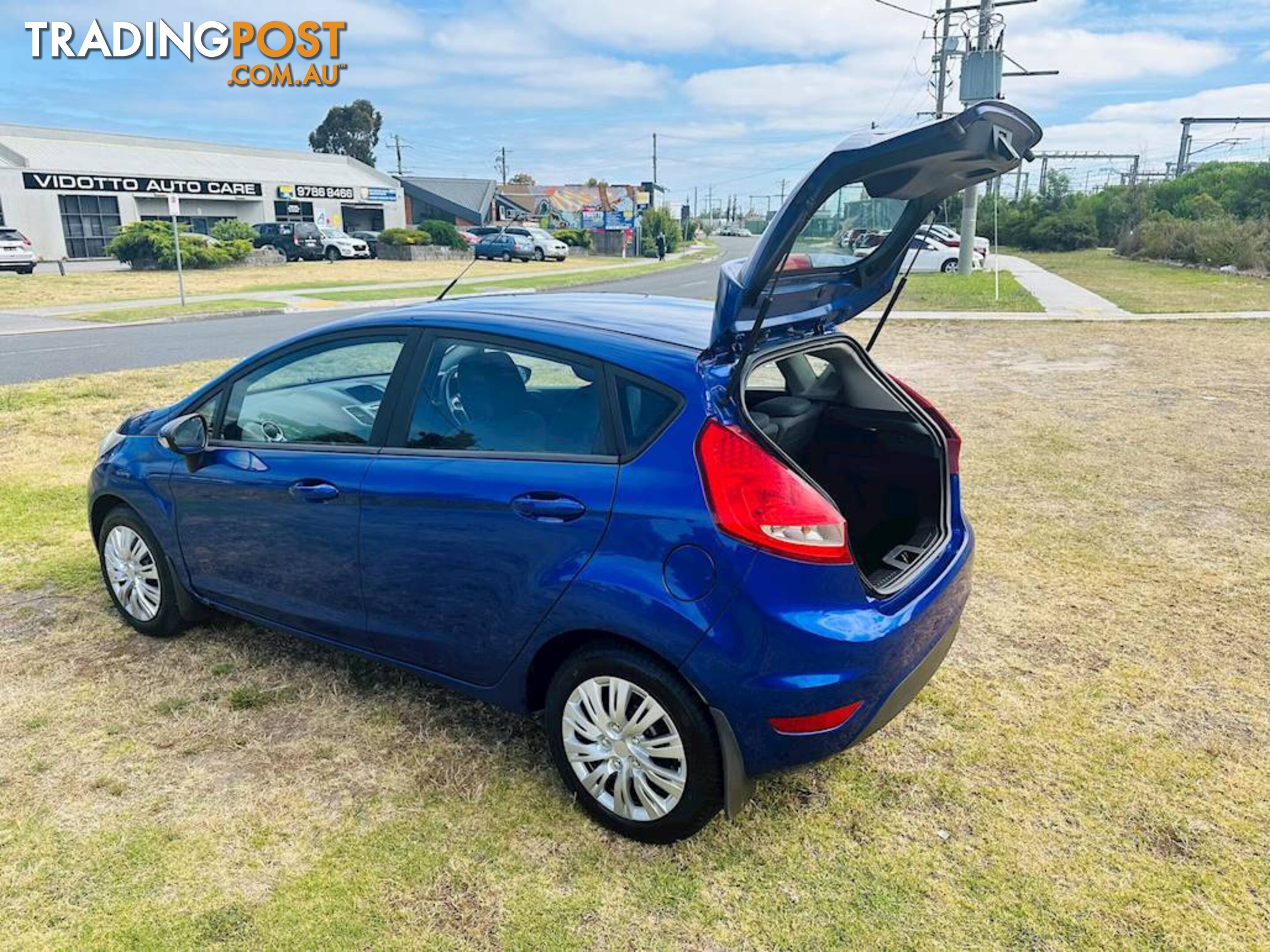 2012  FORD FIESTA CL WT HATCHBACK