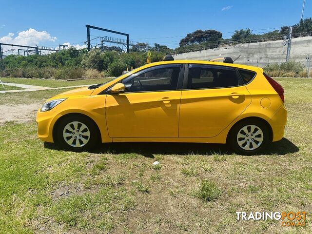 2015  HYUNDAI ACCENT Active RB2 MY15 HATCHBACK