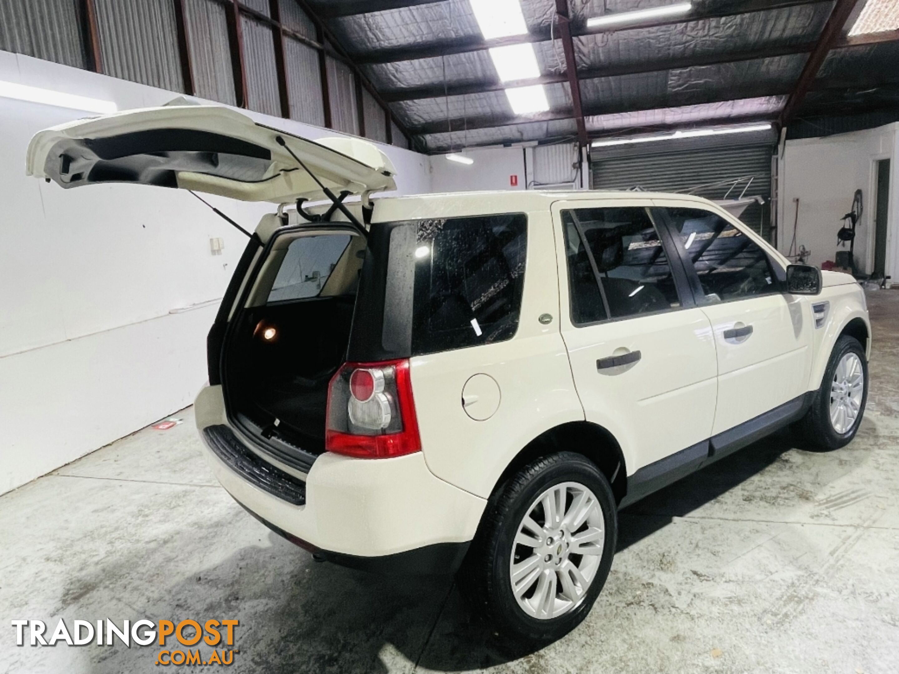 2009  LAND ROVER FREELANDER 2 Td4 SE LF 10MY WAGON