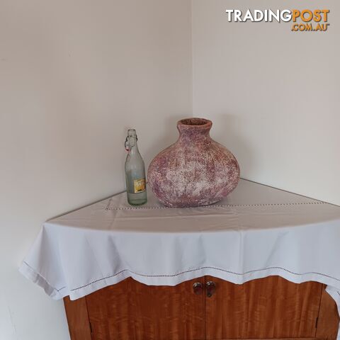 FLOOR VASE - photo 2 of 2
