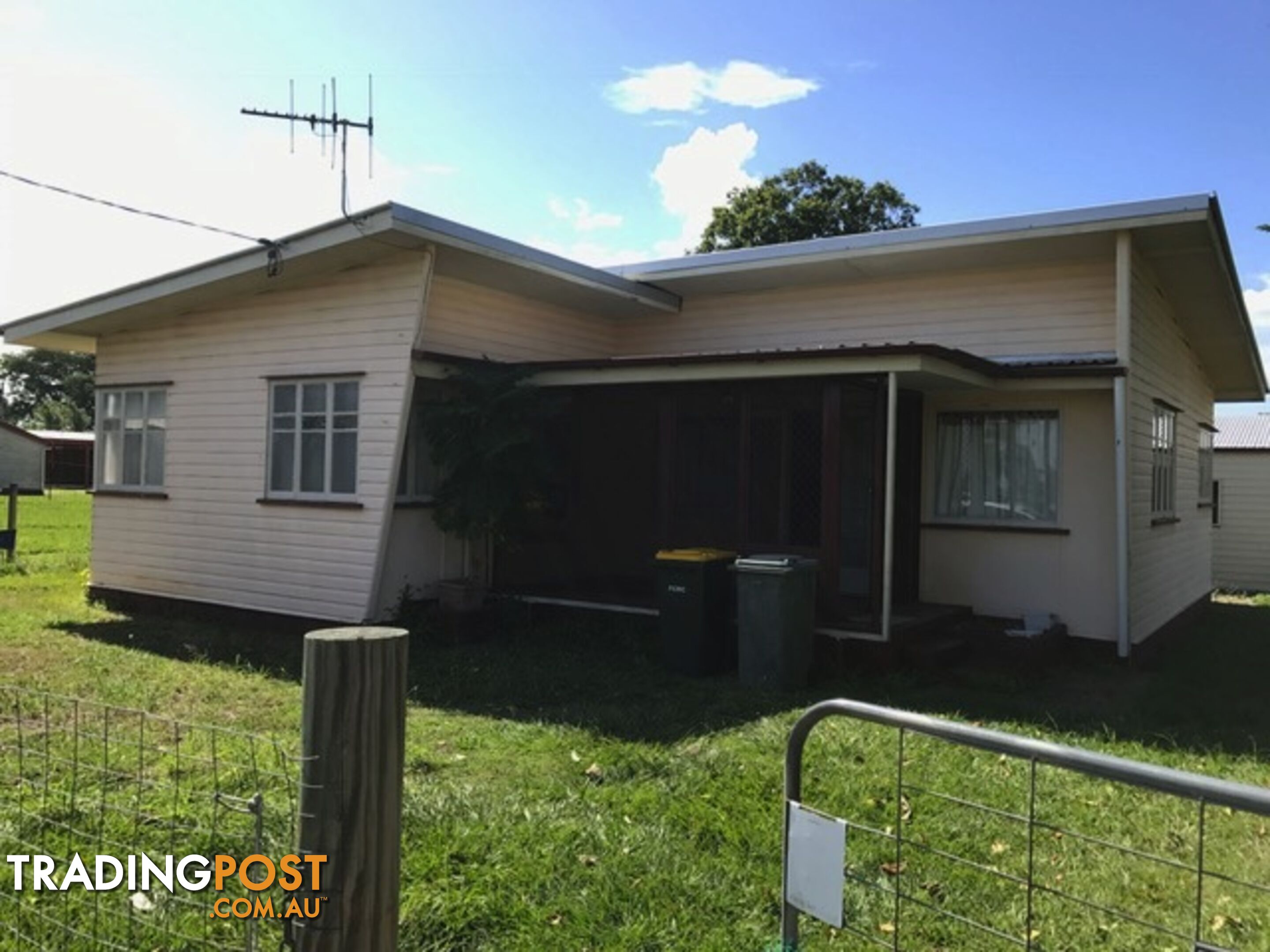 10 Mayne St Tiaro QLD 4650