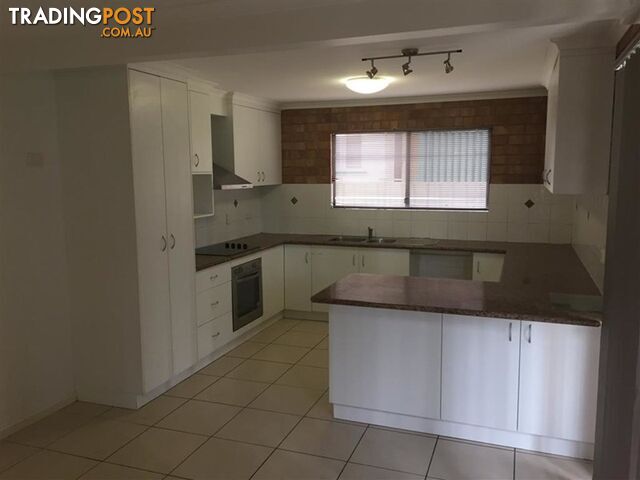 3 186 Walker Street Maryborough QLD 4650