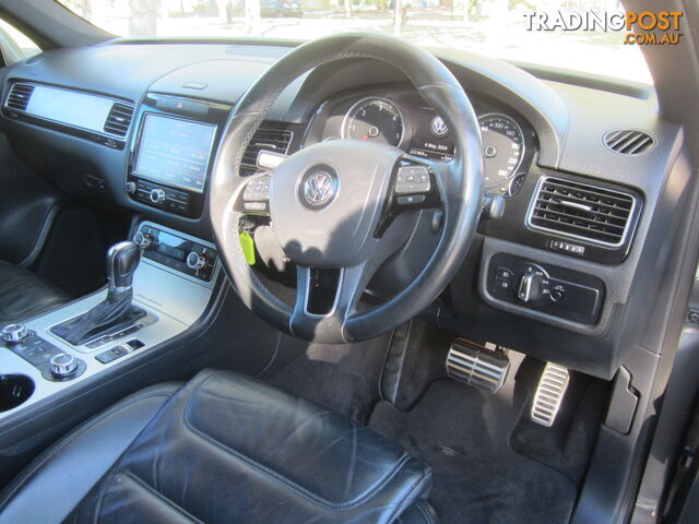 2013 Volkswagen Touareg SUV Automatic