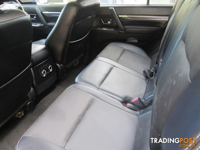 2010 Mitsubishi Pajero NT VRX Wagon Automatic