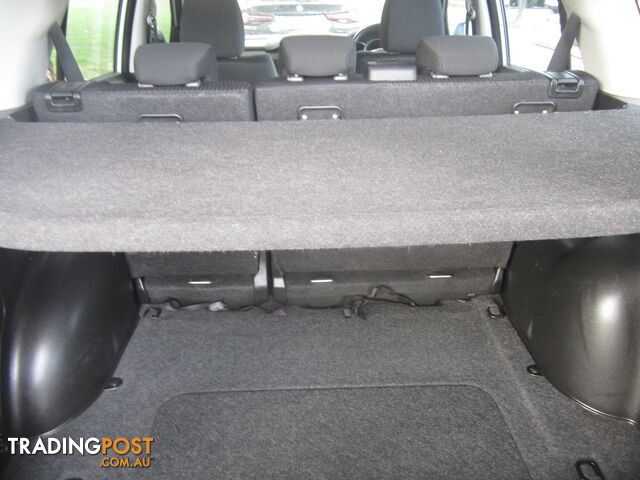 2013 Suzuki Grand Vitara JBMY13 URBAN Wagon Automatic - photo 5 of 30