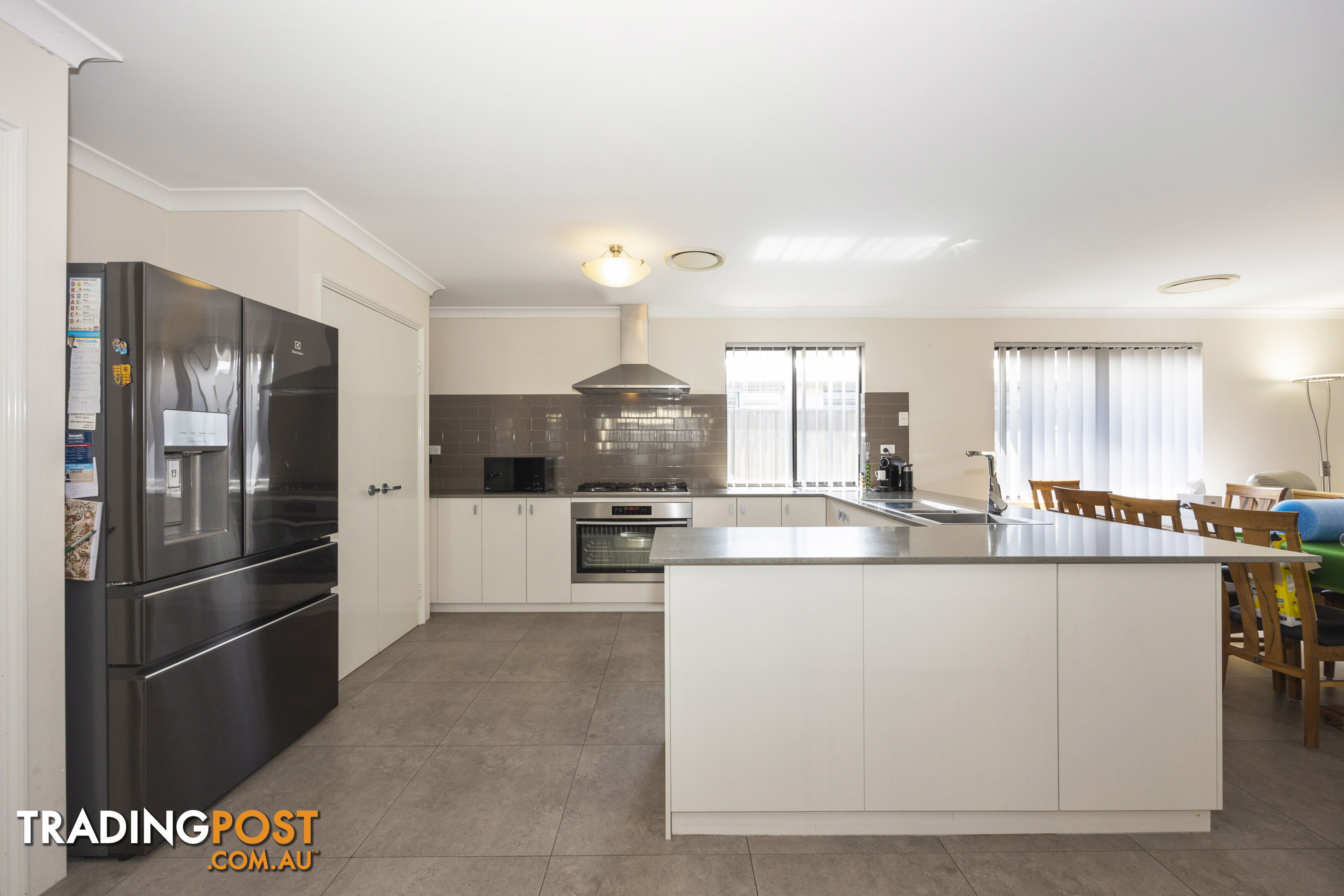 12 Edgari Street Jindalee WA 6036