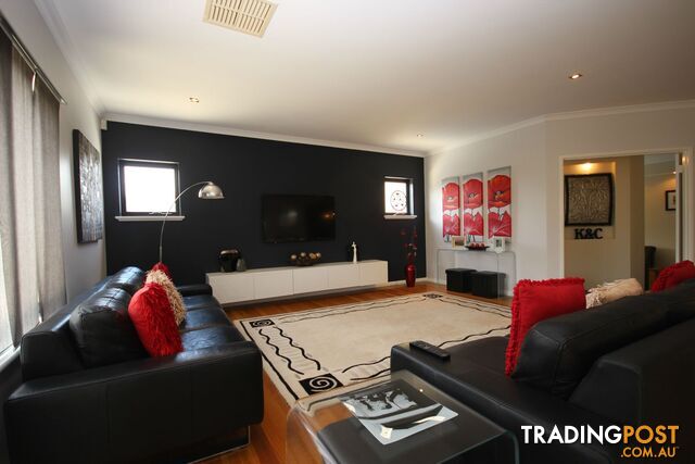 6 Tunis Court Mindarie WA 6030