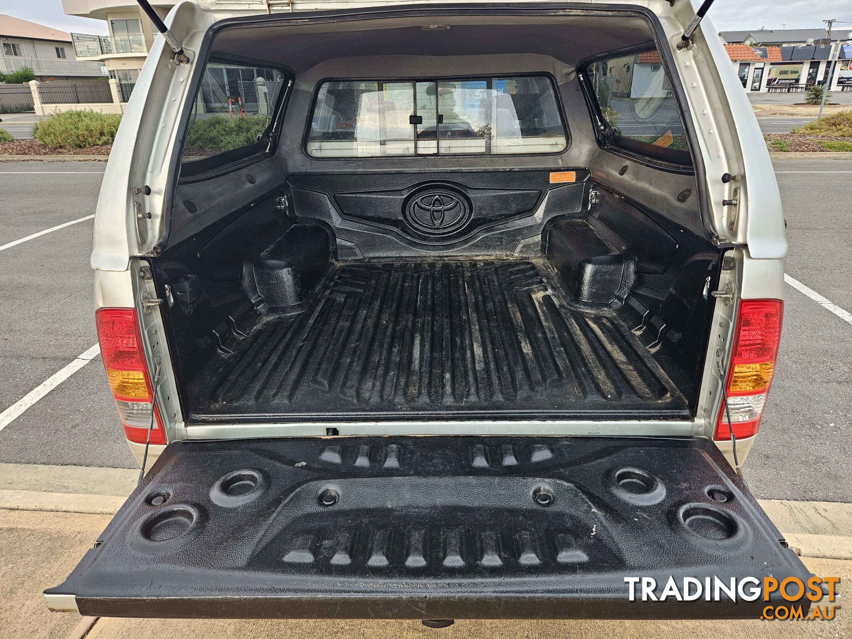 2005 Toyota Hilux KUN26R SR5 Ute Automatic