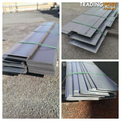 STEEL METAL BASE PLATE 100x100X5MM PUNCHED WITH 4x14mm HOLES