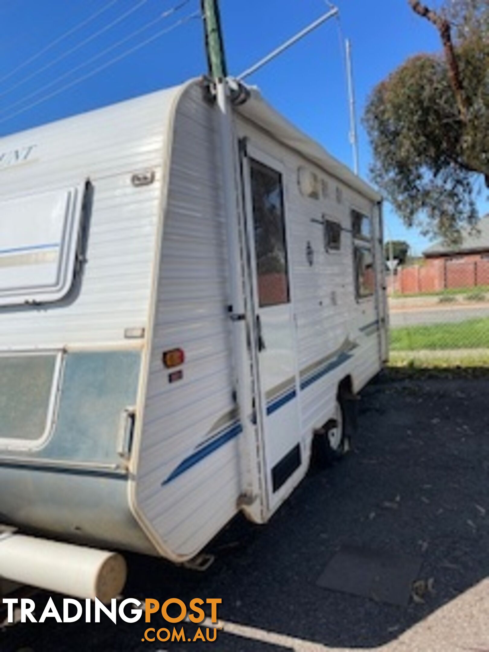 2005 PARAMOUNT DELTA Â 17 FOOT 6 SOLID CARAVAN Â $22,990 # 1364