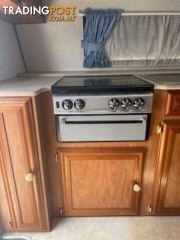 2005 COROMAL EXCEL 542 POPTOP # 1378 – WAS $32,500 NOW AUTUMN SPECIAL $28,500 - photo 5 of 16