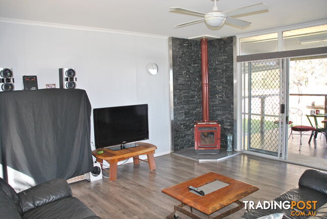 3 Diery St Rosenthal Heights QLD 4370