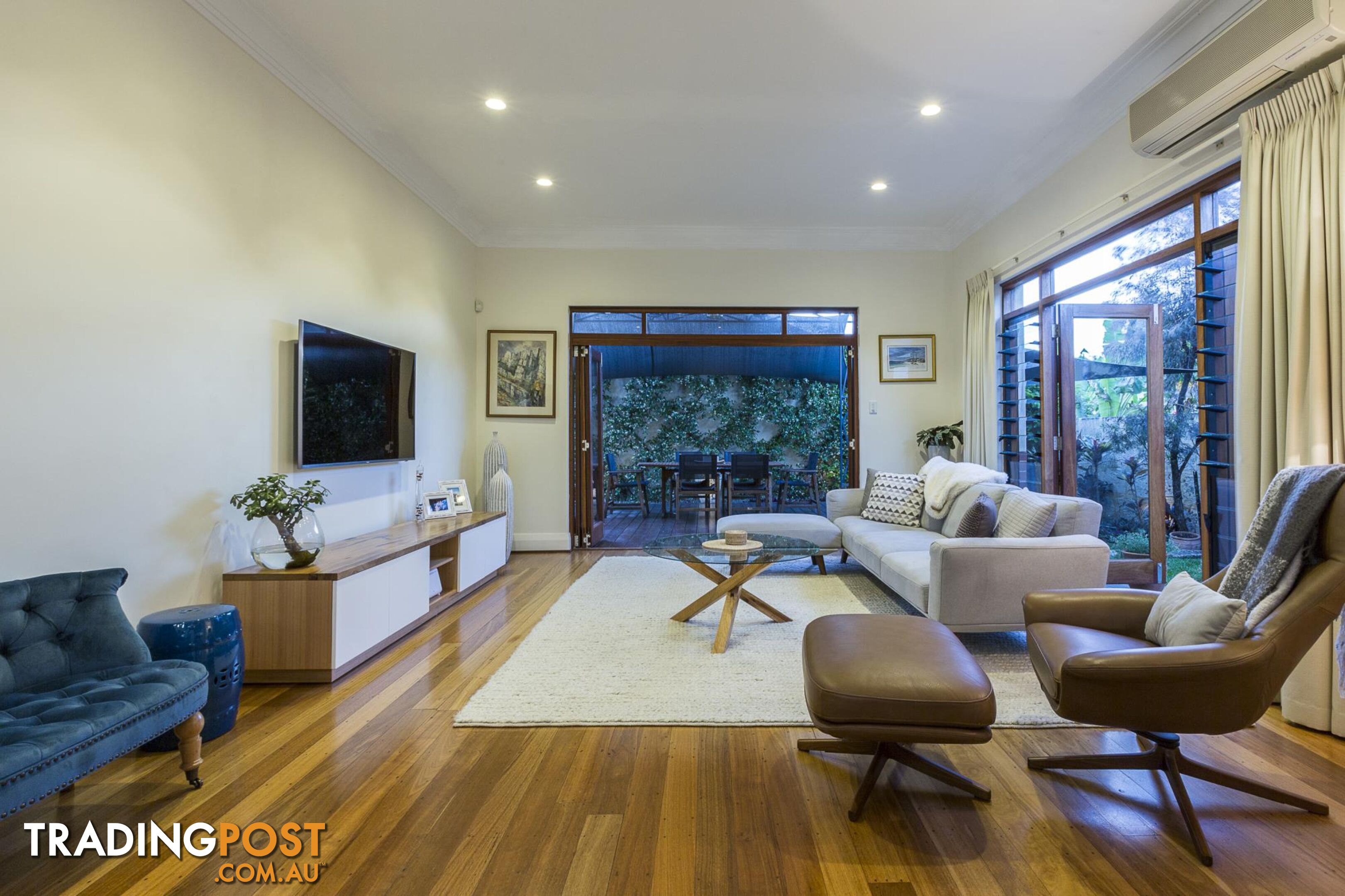 15 Loch Street CLAREMONT WA 6010