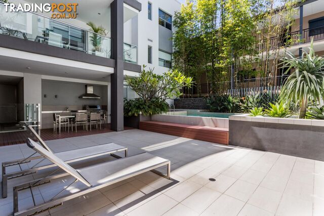 4/11 Roydhouse Street SUBIACO WA 6008