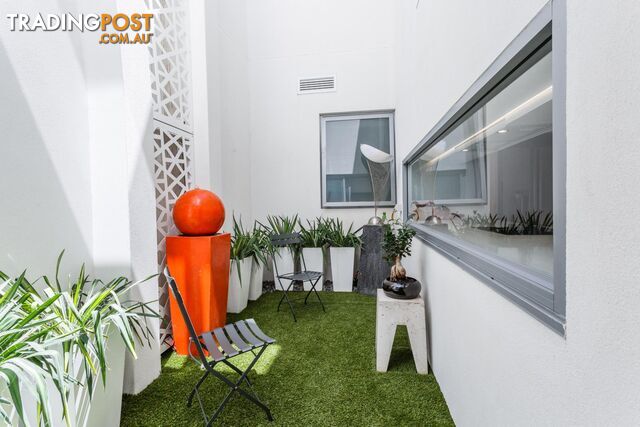 4/11 Roydhouse Street SUBIACO WA 6008