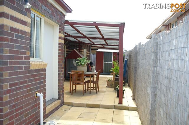 2/8 Day  Street Dandenong VIC 3175