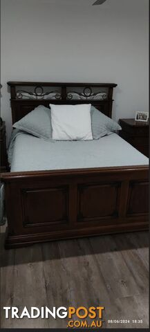 BEDROOM SUITE QUEEN SIZE BED FRAME + 2 BED SIDE TABLES, + LARGE CHEST OF DRAWS.