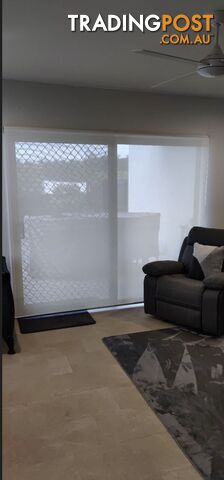 ROLLER BLINDS BRAND NEW FROM $60.00 VARIOUS SIZES SEE DESCRIPTION