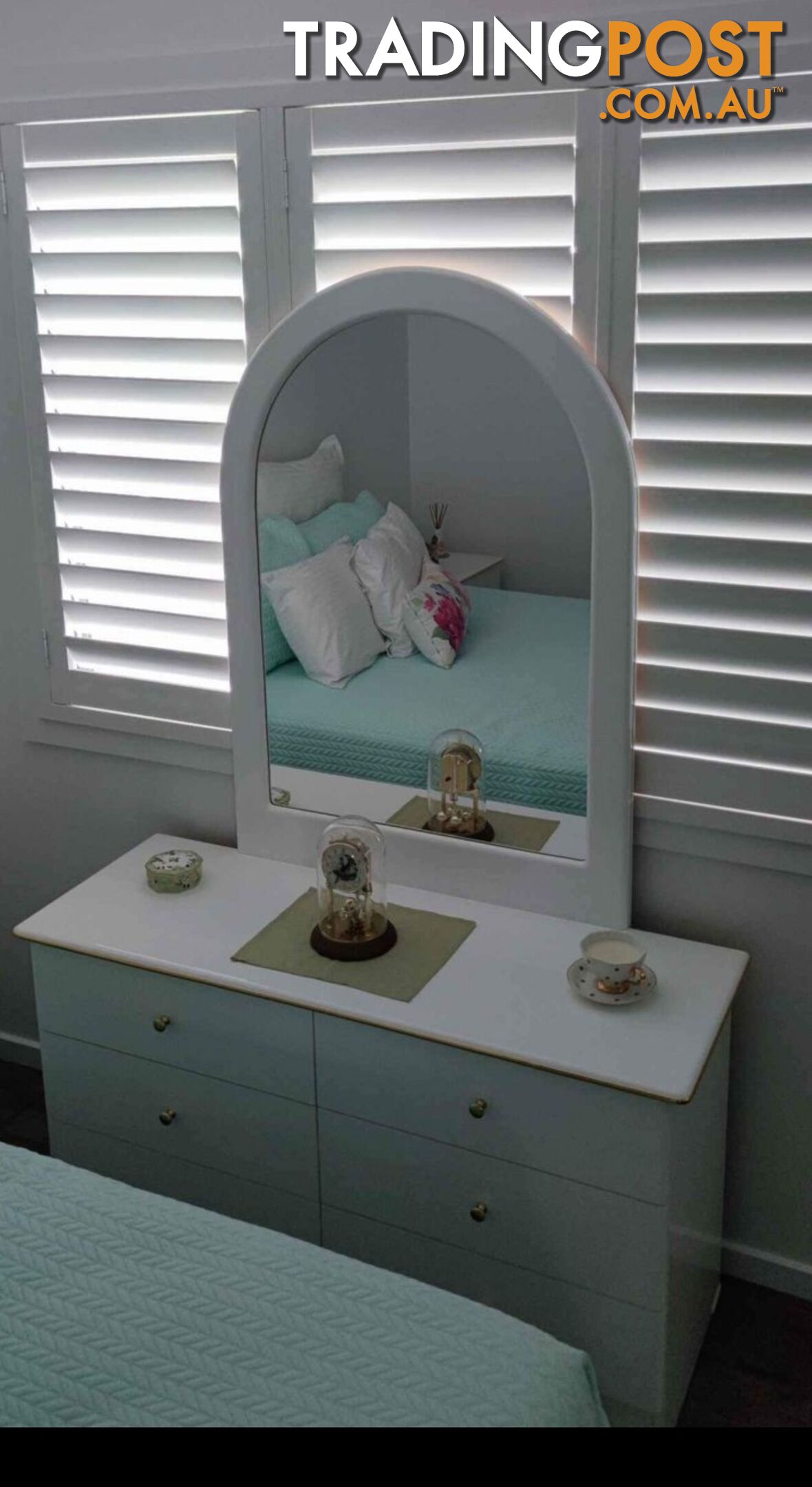 Bedroom Furniture 6 Draw Bedroom Chest With Mirror, 2 Bedside Tables, Queen Bedhead