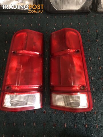 landrover discovery 2 rear tail lights