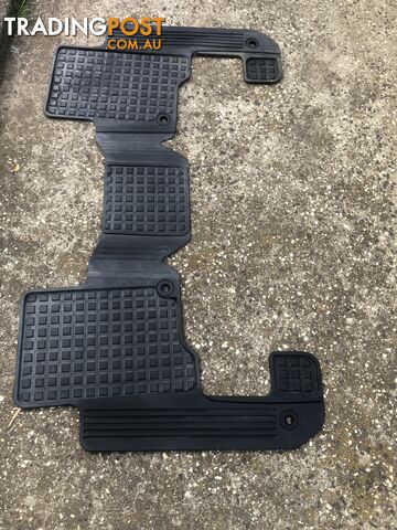 landrover discovery 3 rear rubber floor matts